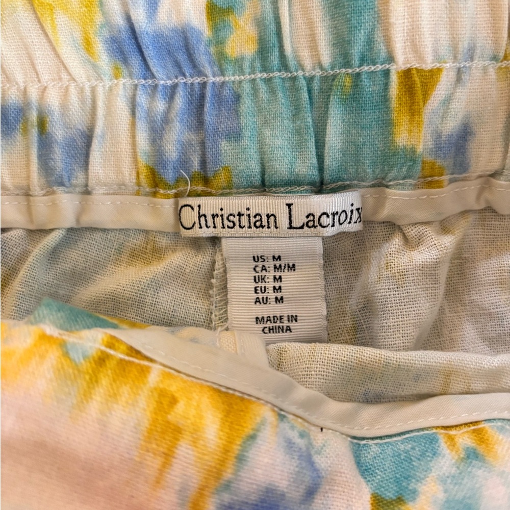 Christian Lacroix woman’s summer linen shorts size medium - Picture 4 of 9